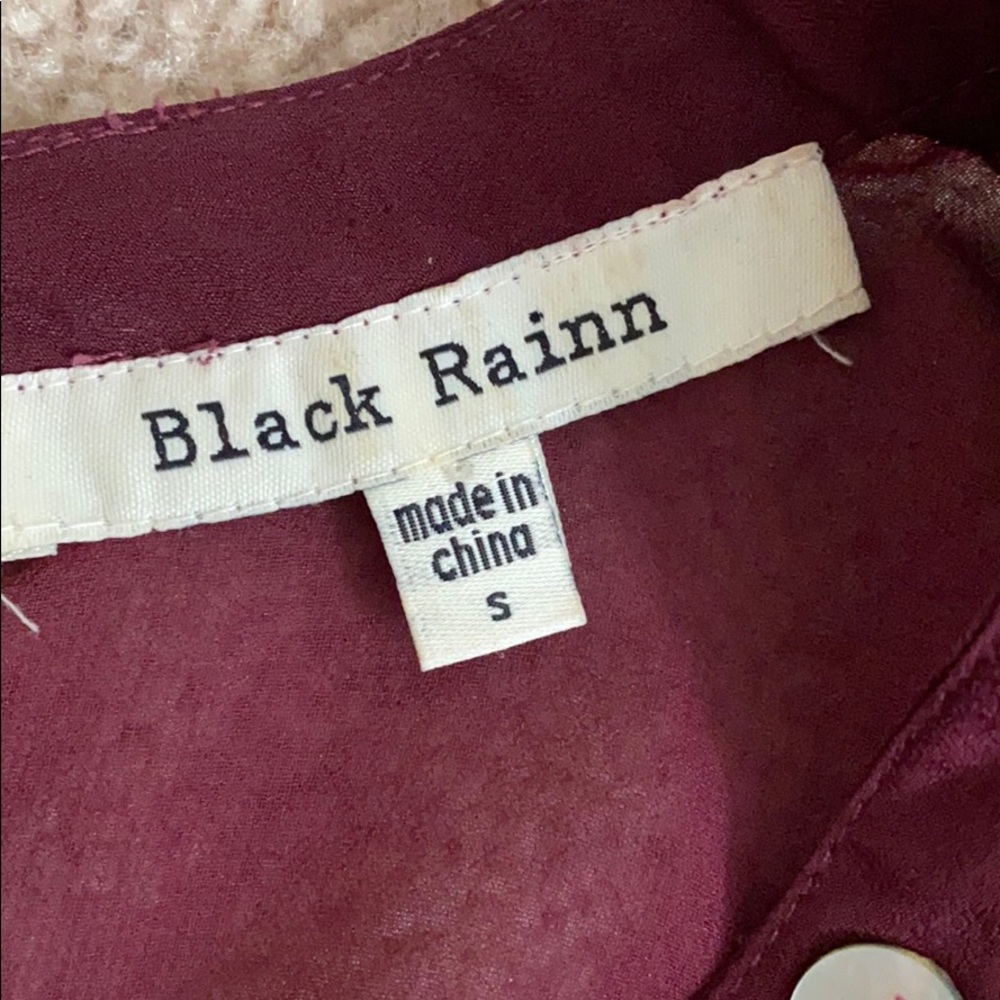 Button down - Picture 3 of 6